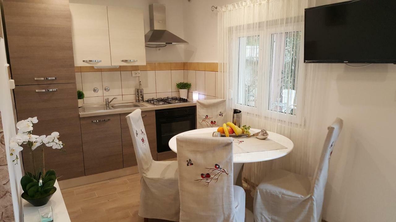 Apartmani Sarm Вир Экстерьер фото