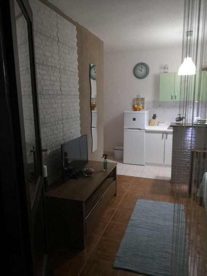 Apartmani Sarm Вир Экстерьер фото